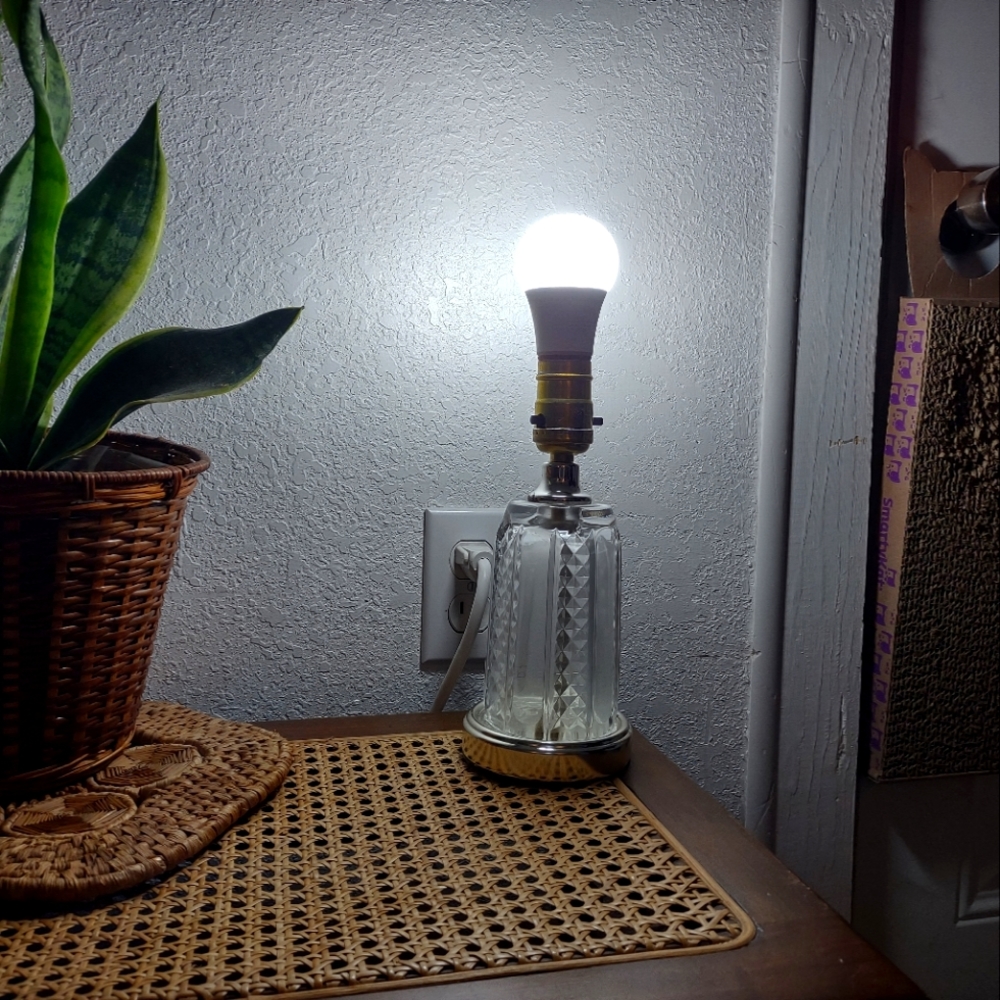 Vintage Leviton Mantel Lamps Crystal Art Deco Table Lamp